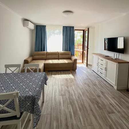 Kavatsi Holidays & With Sea View Apartmán *